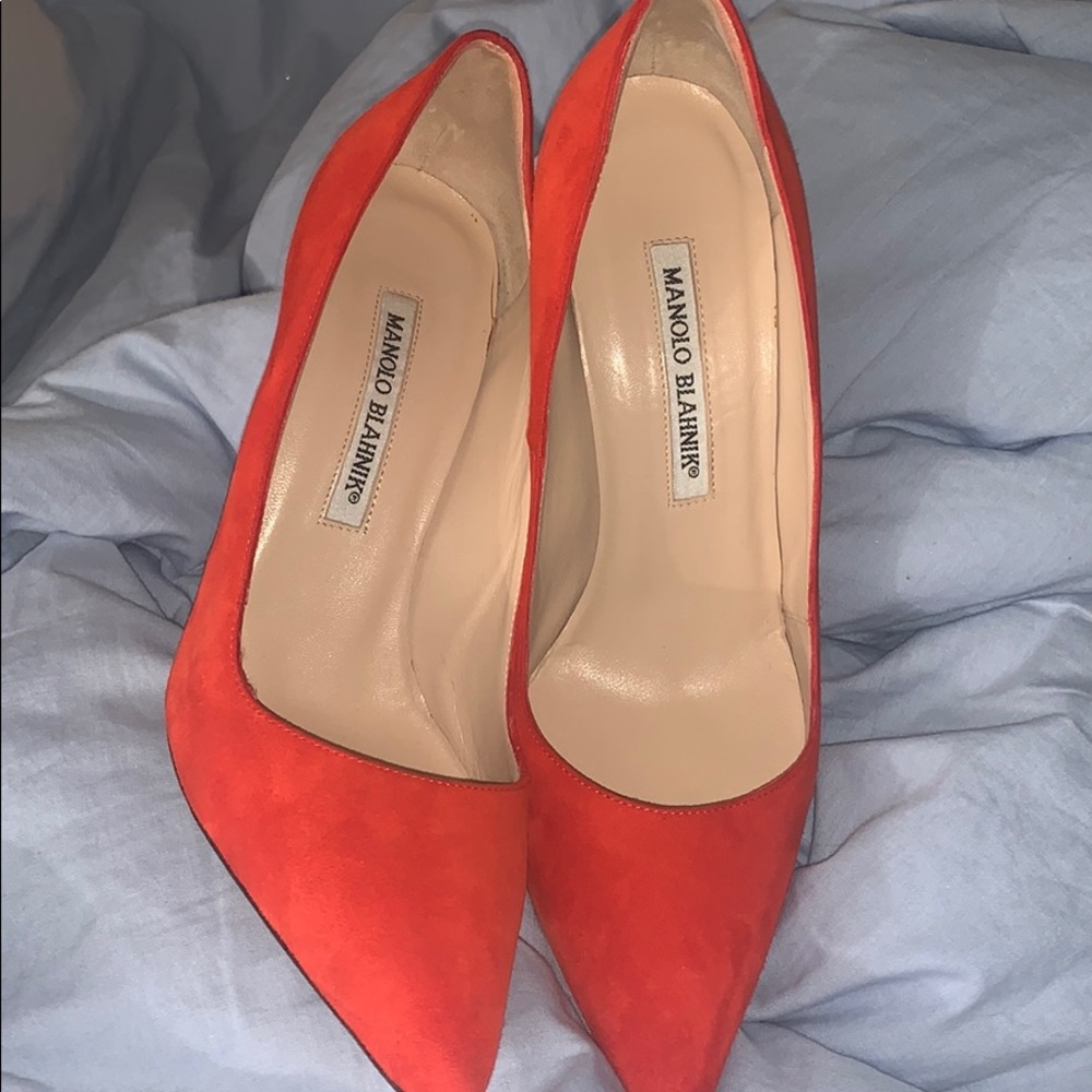 Sexy! Bright red Manolos!